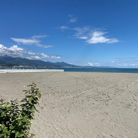 Babanhouse Fiumaretta 250M Dalla Spiaggia Apartment Fiumaretta di Ameglia Exterior photo